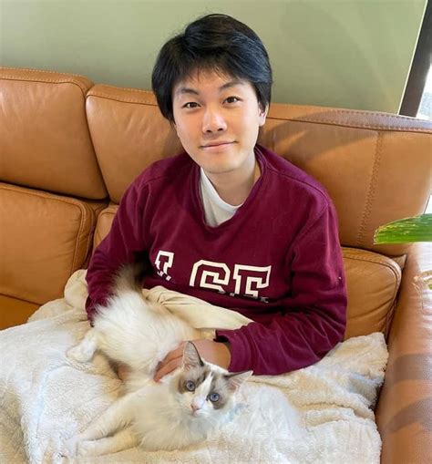 Atsu (@asianguystream) • Instagram photos and videos.